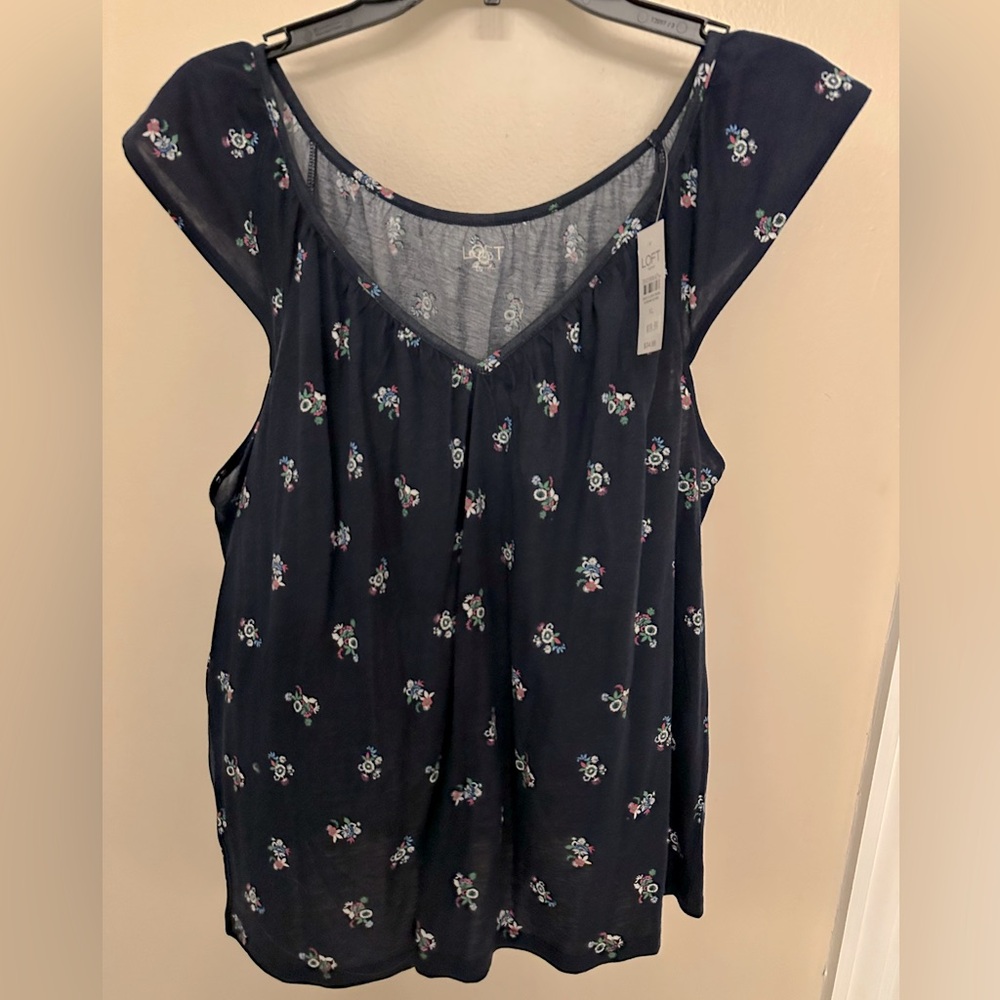 NWT XL Loft Outlet navy v-neck cap sleeve tshirt